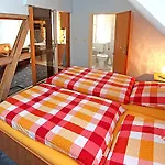 Tannerhof Pensjonat 3*